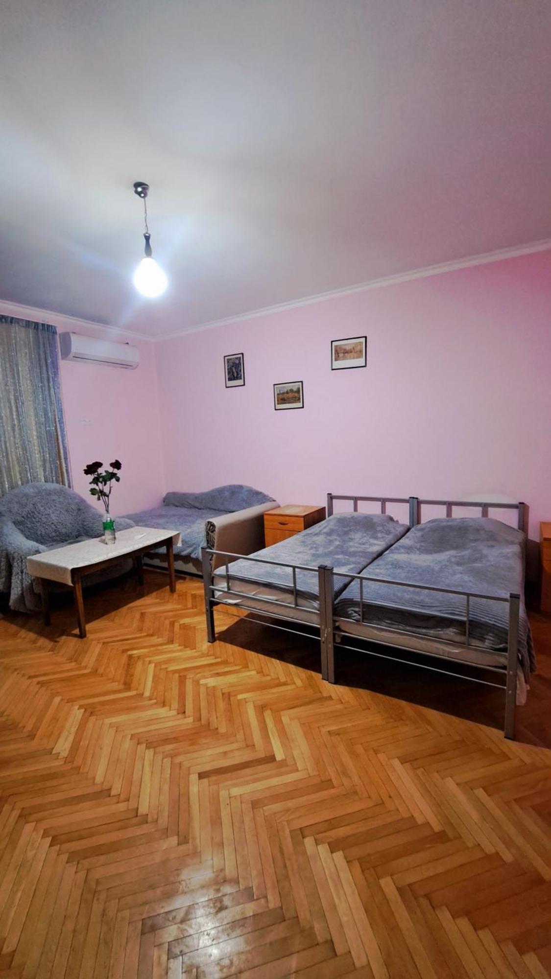 Apartment With A Nice Terrace In Old City Center Tbilisi Esterno foto
